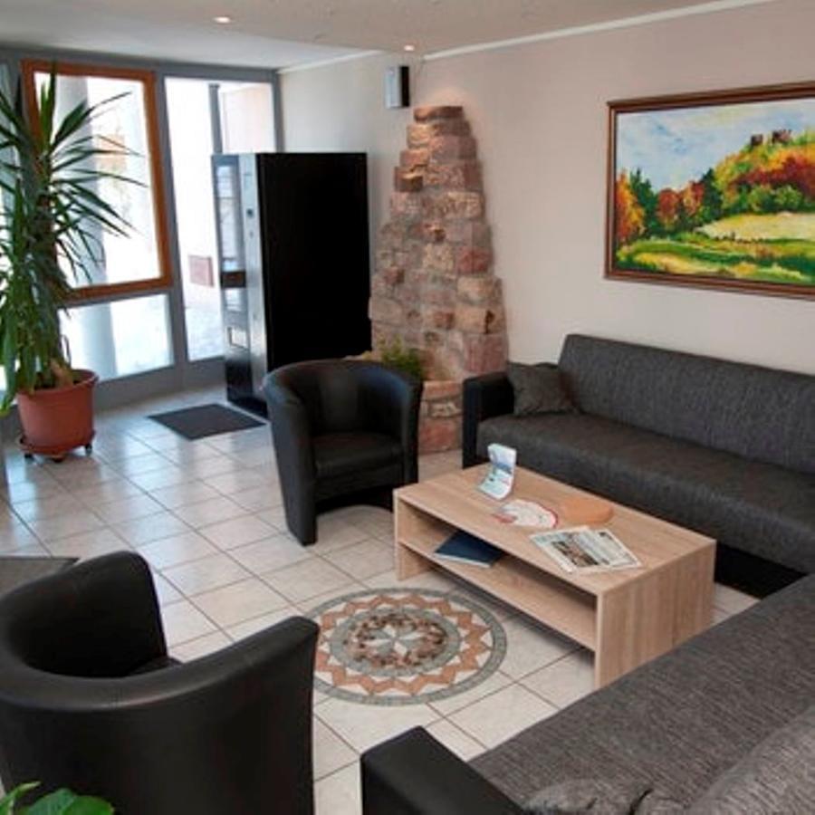 Rhoen Panorama Hostel Poppenhausen Exteriér fotografie